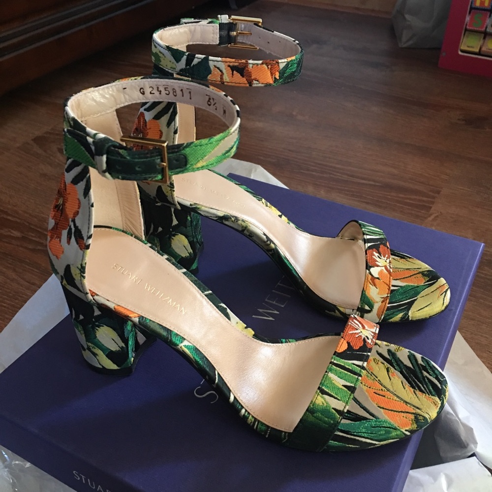 stuart weitzman the 75 lessnudist sandal size 6.5w